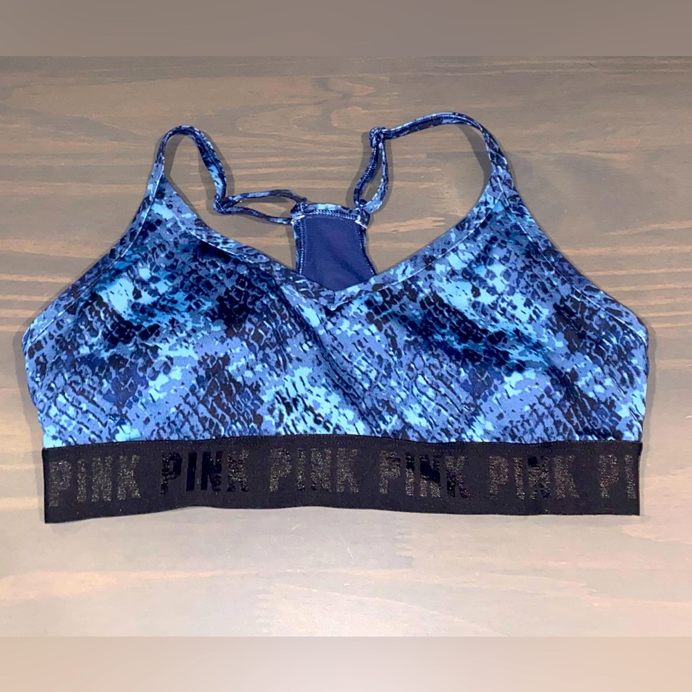Pink’ blue lightly lined wireless sports bra